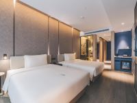 上海虹桥国际机场临空园区亚朵S酒店 - 高级双床房