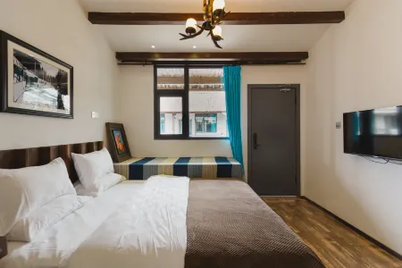 Desti Hostel