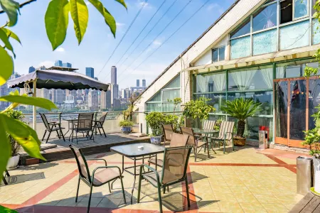 BDS Hotels (Chongqing Nanbin Road)