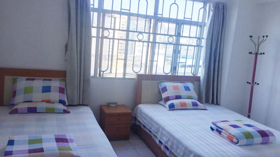 Shebao Liujie Hostel