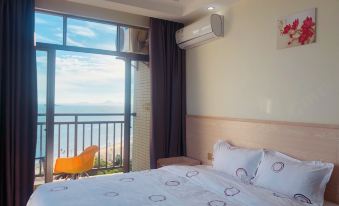 Seaview Holiday Hotel