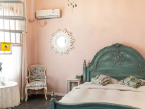Shahu Fish Lake View Villa Hotels in Pingluo