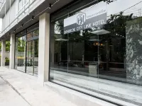 Bangkok City Link Hotel Hotels near Ratchaprarop Station