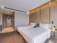 苏州工业园区时尚舞台亚朵酒店 - 高级双床房