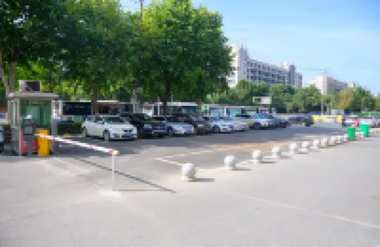 Xana Hotelle (Wuhan Xudong Hubei University) Hotels in Wuhan