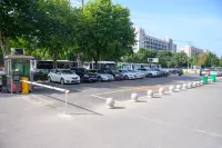 Xana Hotelle (Wuhan Xudong Hubei University) Hotels in Wuhan