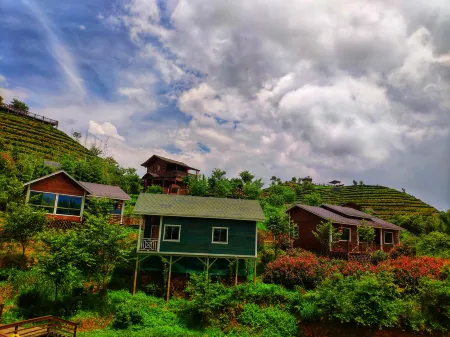 Datian Chatianxia Chinese Inn Отели в г. Датянь