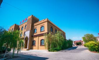 Theme Hotel Turpan Camel Bell Winery