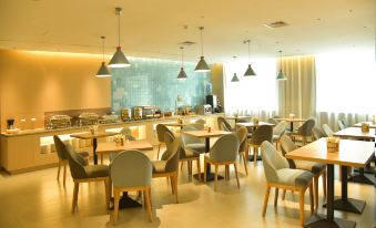 Homeinn · neo (Luoyang Yingtian Gate Jiuzhou Pool Branch)