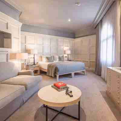 The Scotsman Hotel Rooms