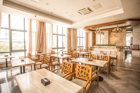 Haoli Holiday Hotel (Guangde Municipal Government) Отели в г. Гуанде