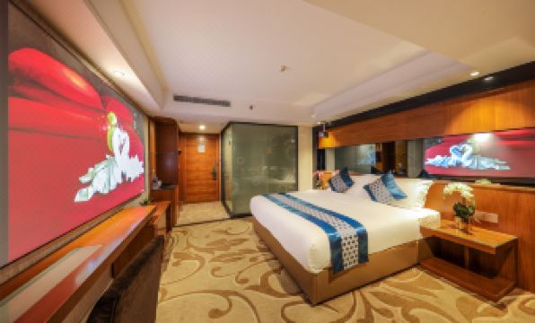 Park Lane Yiju Hotel (Jiangmen Kaiping Shuikou Bus Station)