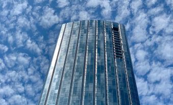 Four Seasons Hotel One Dalton Street, Boston