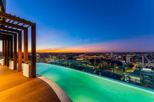 布里斯本FV派珀斯酒店