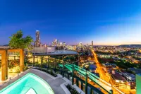 布里斯本FV派珀斯酒店