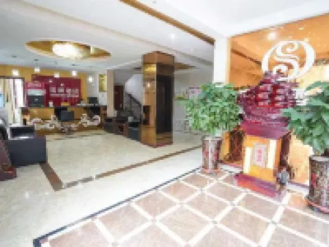 Baodi Hotel, Luxian County Hotels in Jiang County