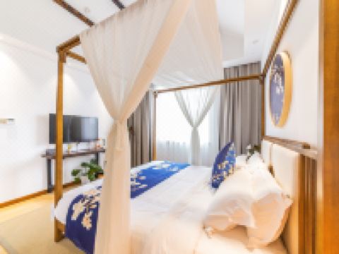 上海伊衣布舍民宿 - 满布豪华院景大床房