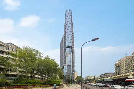 Minshan Shangli Sunshine Resort Apartment Отели рядом с достопримечательностью «Sichuan Indoor Stadium»