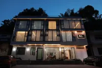 花庭·Lovers張家界山景休閒度假Villa美宿（武陵源景區店） 中韓友誼亭附近的飯店