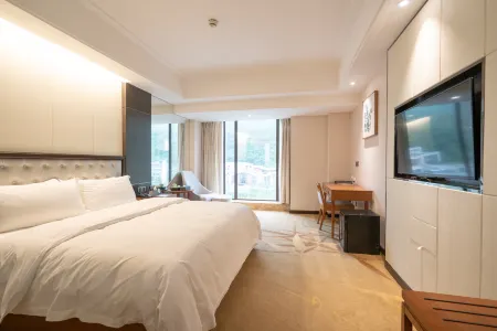 Panda Hometown Hotel