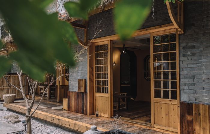 Chuyou Hostel