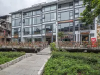 二丫頭客棧（張家界國家森林公園店） 鄰近張家界國家森林公園的酒店