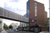 Newmarket Hotels in Ньюмаркет