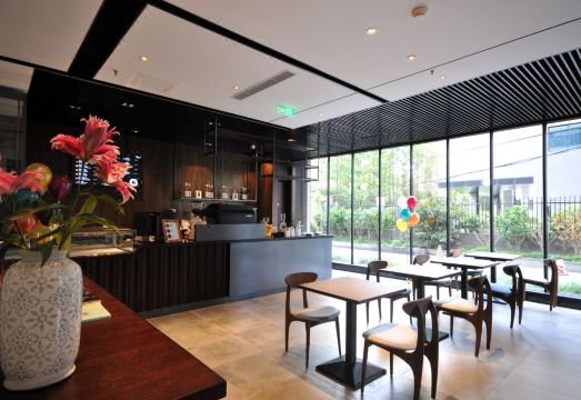 4. 구베이 가든 호..