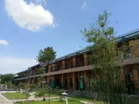 Zhiqing Hostel