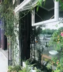 閬中煙雨江畔民宿 閬中火車站附近的飯店