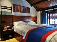 Langzhong Perch Valley Meiju Inn