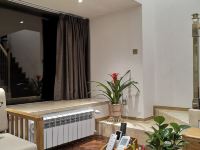 上海嘉亿国际服务式公寓 - loft一室一厅套房