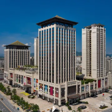 Sheraton Yunfu Xinxing Hotel