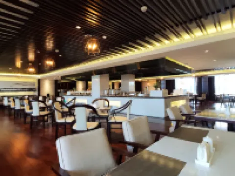 嘉峪関名嘉匯諾金インターナショナルホテル 嘉峪関のホテル