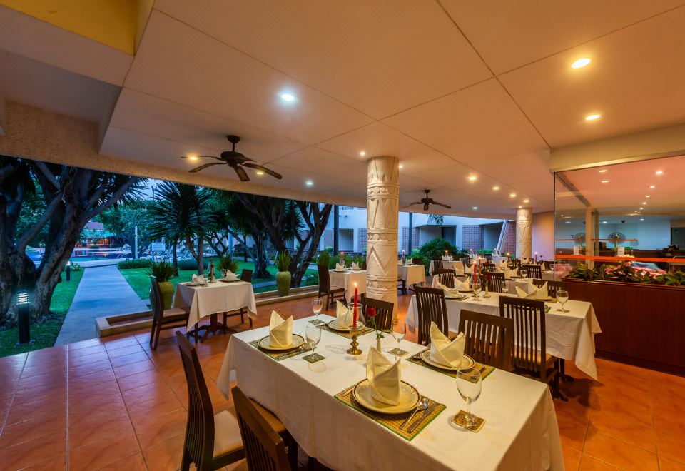 2. 호텔 트로피카나..