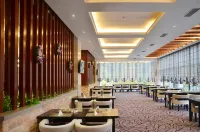 Grand Emperor Hotel