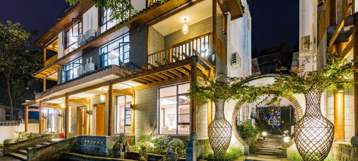 Dujiangyan Floating Spa Resort Villa Hotels in Dujiangyan