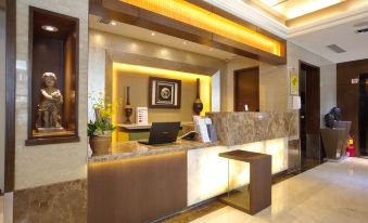 Shin Yuan Celeb Metro Hotel