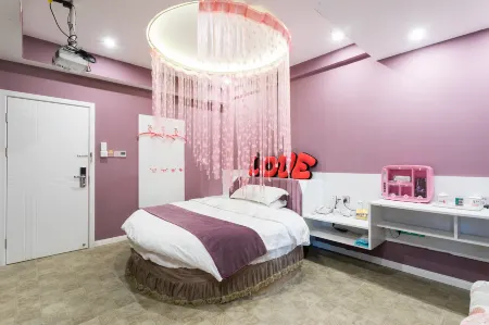 Shiguangyin Themed Hotel