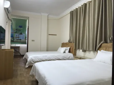 Yunxi Hotel Отели рядом с достопримечательностью «Maozifeng Tourist Attractions»