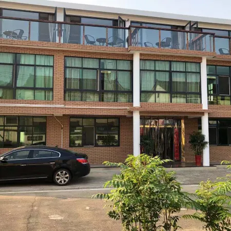 Hufu Town Zhutaoyuan Homestay