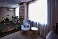 Home Inn (Donghai Niushan North Road Shuijingcheng Pedestrian Street)