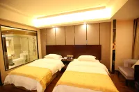 Donghu Hotel Hotels in Shouning