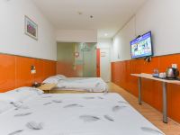 广州汇客酒店(新塘地铁站太阳城店) - 标准双床房