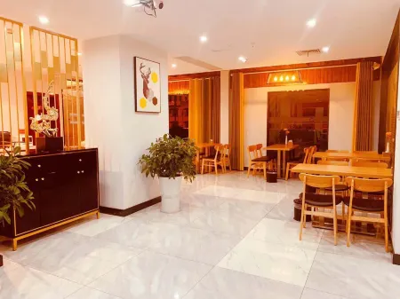 Homeinn Ripple Yun Hotel (Nanzhang Railway Station) Отели рядом со станцией Nanzhang Railway Station