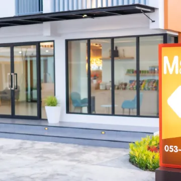 Meesuk ChiangRai Hotel Отели рядом с достопримечательностью «Госпиталь Овербрук»