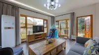 Lianxin Valley Hotels in Cicheng Ancient City