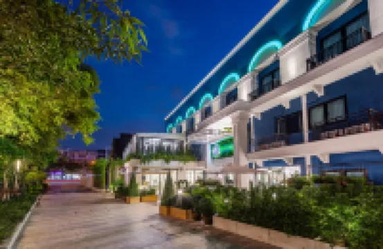 Ozone Hotel Bangkok Hotel berhampiran Office of Academic Resources (Central Library), Chulalongkorn University