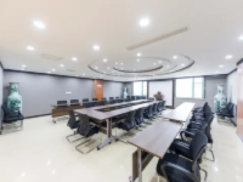 Orange Hotel (Xuzhou Suining International) Hotel di Suining