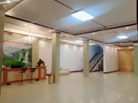 Sanyuan Hotel - Parkplatz